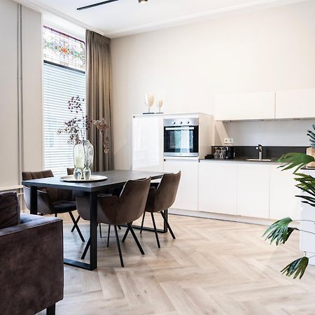Xxl Loft With Bath Located Stadsvilla Tilburg Exterior foto