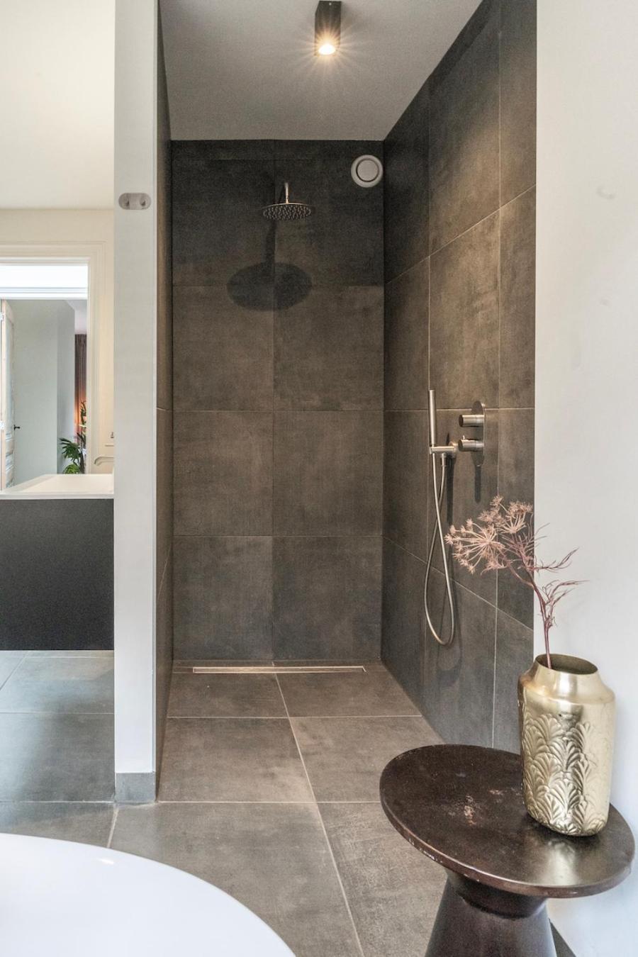Xxl Loft With Bath Located Stadsvilla Tilburg Exterior foto