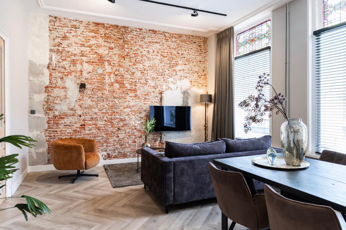Xxl Loft With Bath Located Stadsvilla Tilburg Exterior foto